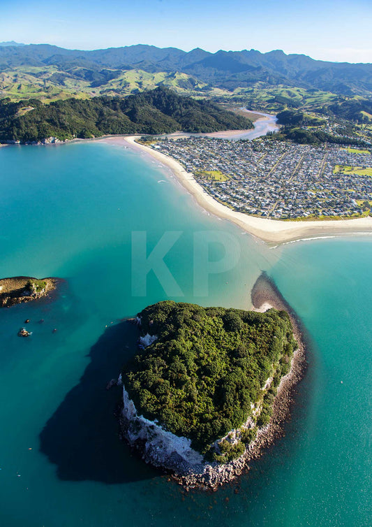 A view of Whangamata from the air